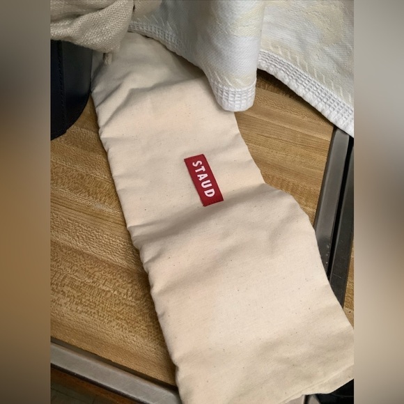 STAUD BRITT LEATHER AND CANVAS BUCKET WOMEN BAG IN NAVY MULTI NWT - Picture 4 of 12